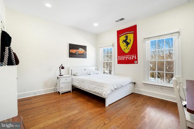 9646 EAGLE RIDGE DR, Bethesda, MD 20817