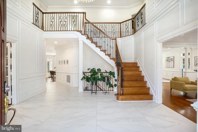 9646 EAGLE RIDGE DR, Bethesda, MD 20817