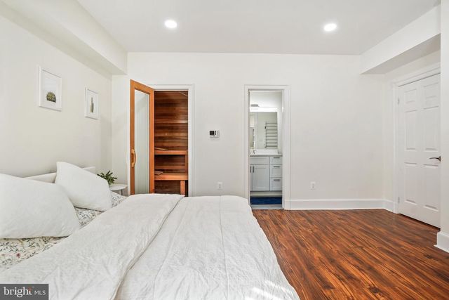 9646 EAGLE RIDGE DR, Bethesda, MD 20817