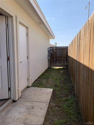 420 Teague Avenue 4, Edinburg, TX 78539