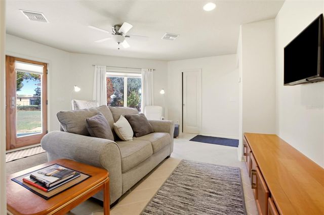 2619 W DORIS STREET, Kissimmee, FL 34741