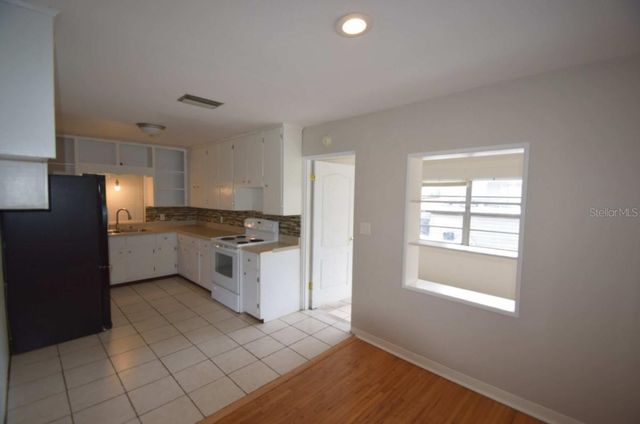 307 STEEDLY AVENUE, Lake Wales, FL 33853