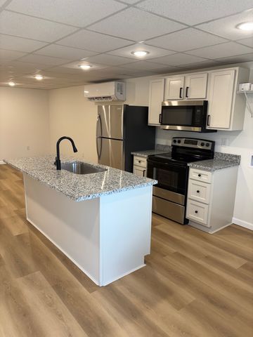 606 Dover Rd Apt 3, Clarksville, TN 37042