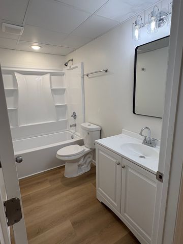 606 Dover Rd Apt 3, Clarksville, TN 37042