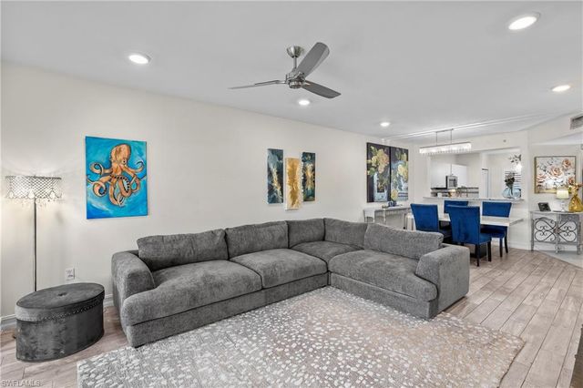 7812 Regal Heron CIR 103, Naples, FL 34104