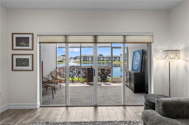 7812 Regal Heron CIR 103, Naples, FL 34104