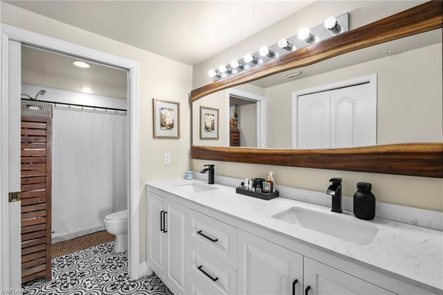 7812 Regal Heron CIR 103, Naples, FL 34104