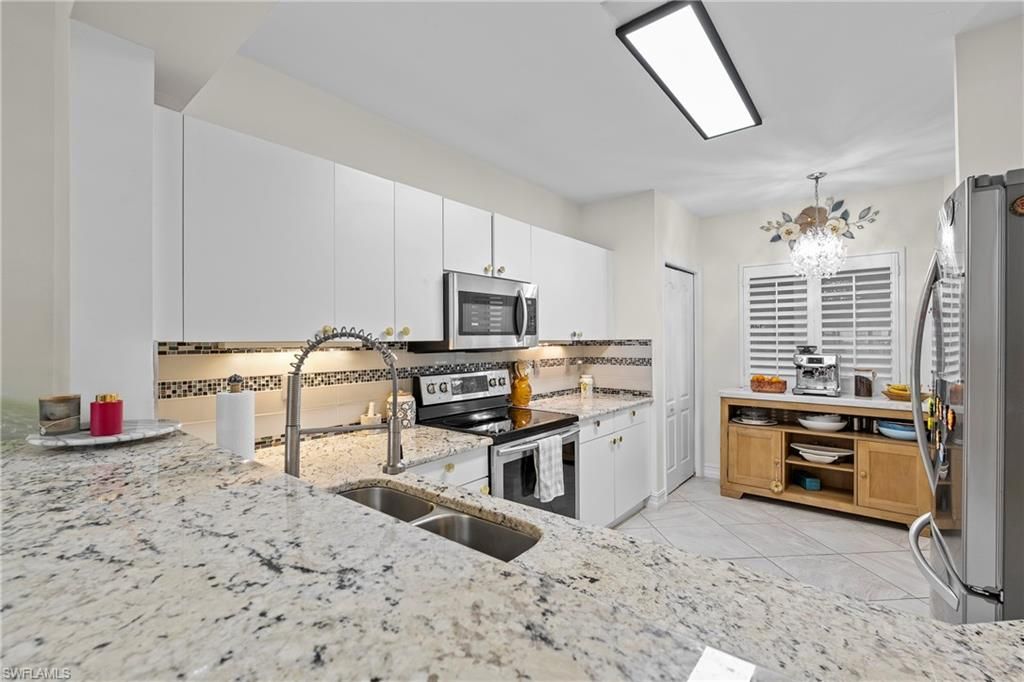 7812 Regal Heron CIR 103, NAPLES, FL 34104 — photo 2