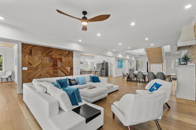 139 Pioneer Loop, Georgetown, SC 29440