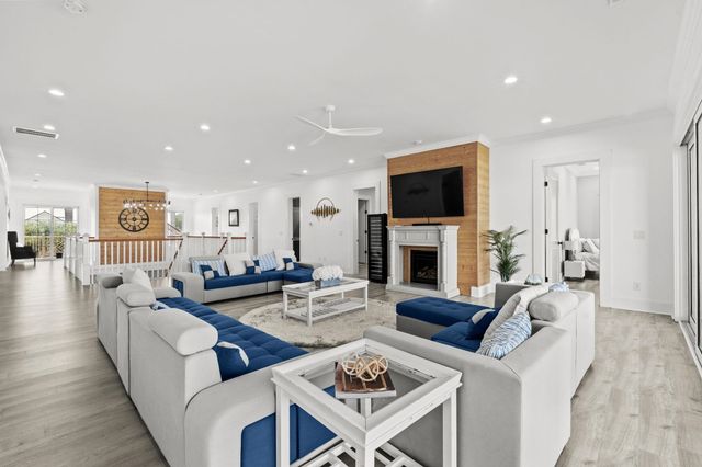 139 Pioneer Loop, Georgetown, SC 29440