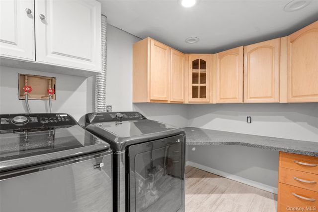 12 Birch Street, Fishkill, NY 12524