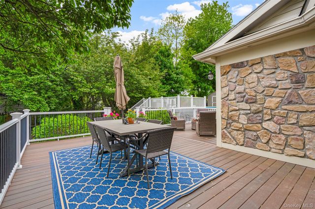 12 Birch Street, Fishkill, NY 12524