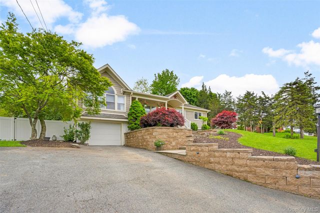 12 Birch Street, Fishkill, NY 12524