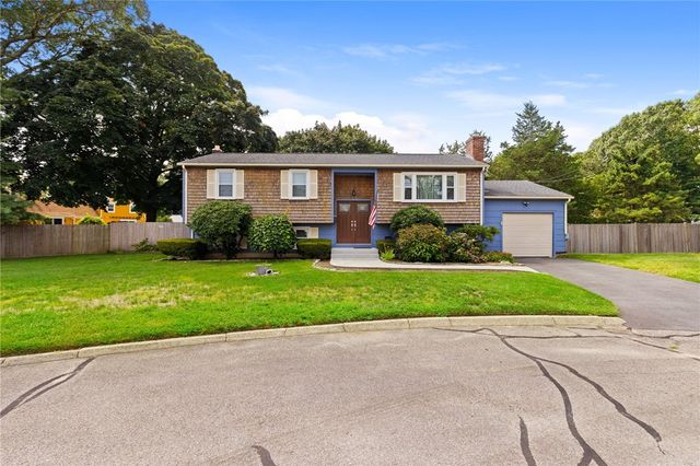 67 Winston Avenue, Warwick, RI 02886