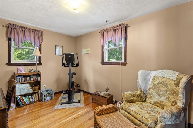 67 Winston Avenue, Warwick, RI 02886