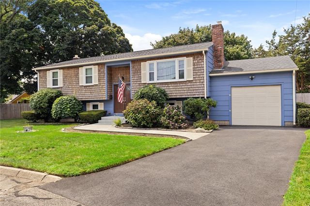 67 Winston Avenue, Warwick, RI 02886
