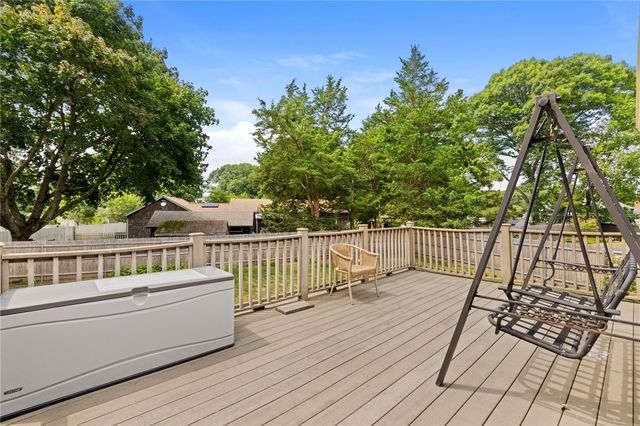 67 Winston Avenue, Warwick, RI 02886