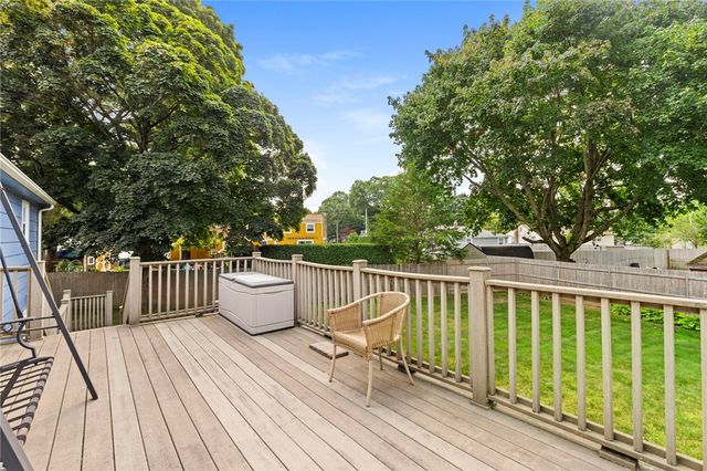 67 Winston Avenue, Warwick, RI 02886