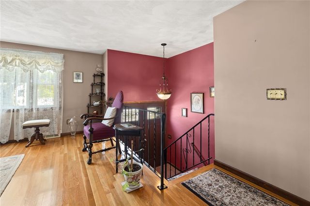 67 Winston Avenue, Warwick, RI 02886