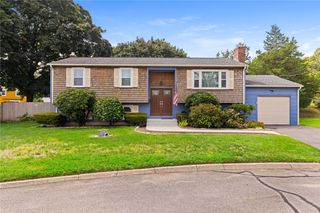 67 Winston Avenue, Warwick, RI 02886