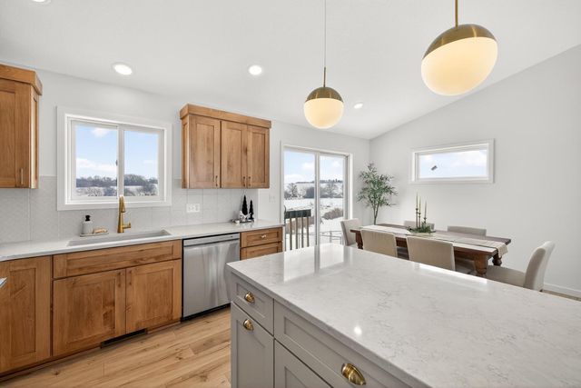 915 7th Avenue, Wanamingo, MN 55983