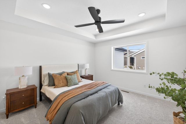 915 7th Avenue, Wanamingo, MN 55983