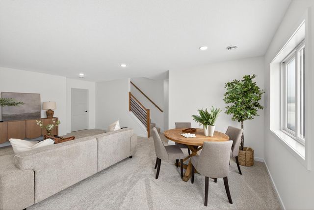 915 7th Avenue, Wanamingo, MN 55983