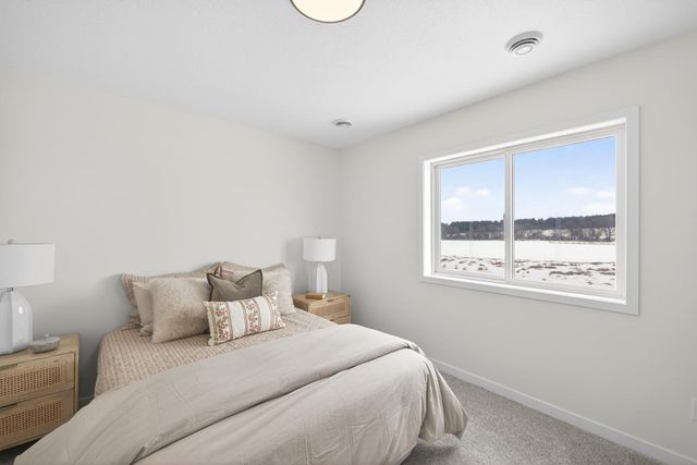 915 7th Avenue, Wanamingo, MN 55983