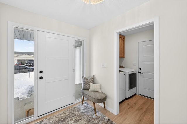 915 7th Avenue, Wanamingo, MN 55983