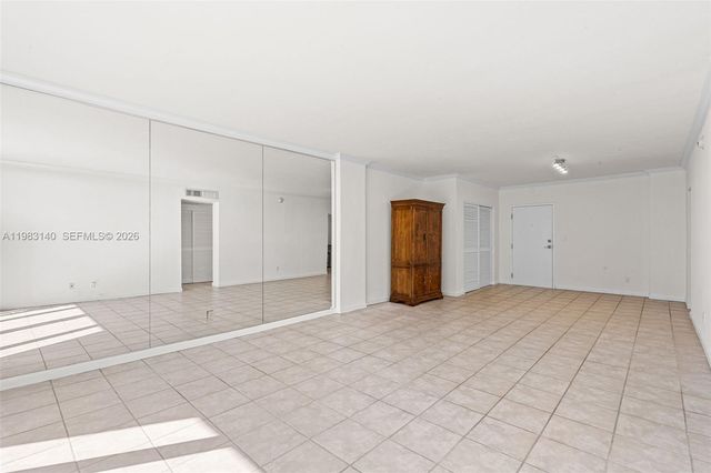 90 Edgewater Dr 1216, Coral Gables, FL 33133