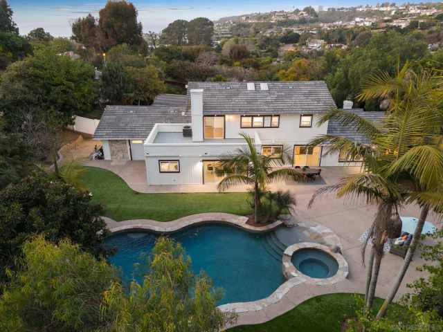 2505 Hidden Valley Pl, La Jolla, CA 92037