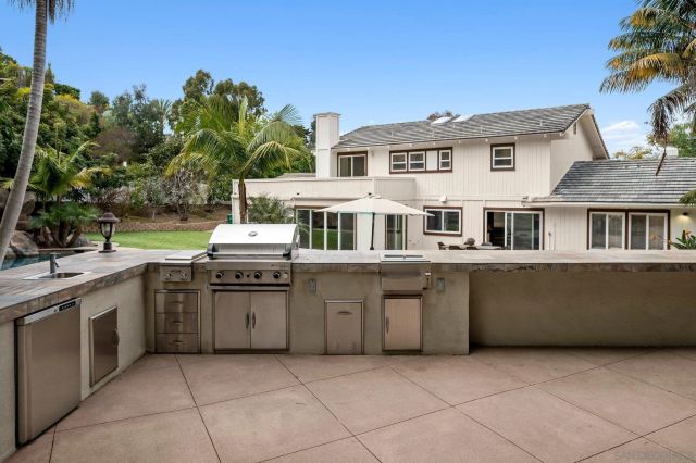 2505 Hidden Valley Pl, La Jolla, CA 92037