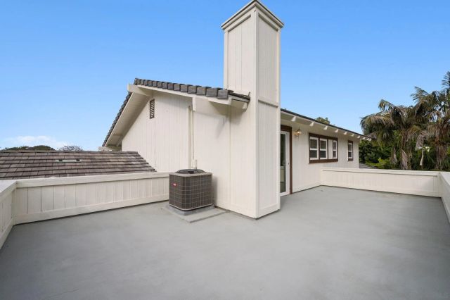 2505 Hidden Valley Pl, La Jolla, CA 92037