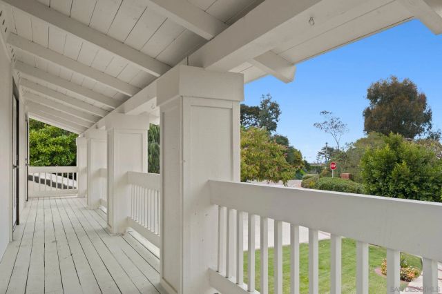 2505 Hidden Valley Pl, La Jolla, CA 92037