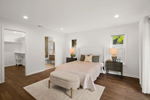 2505 Hidden Valley Pl, La Jolla, CA 92037