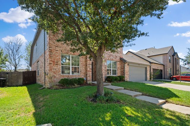 5104 Postwood Drive, Fort Worth, TX 76244