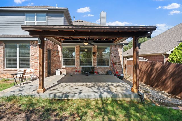 5104 Postwood Drive, Fort Worth, TX 76244