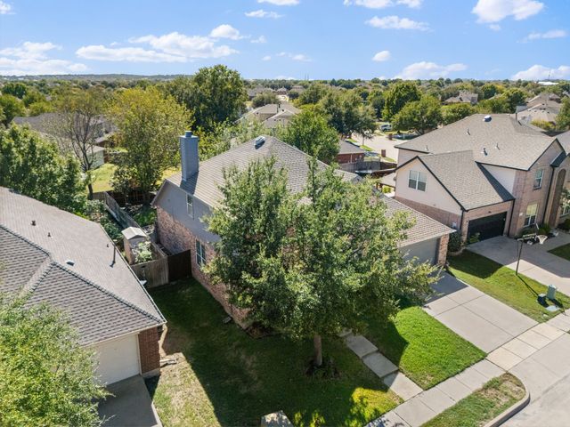5104 Postwood Drive, Fort Worth, TX 76244