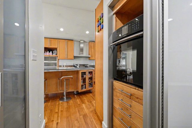 1627 E Washington Street, South Bend, IN 46617