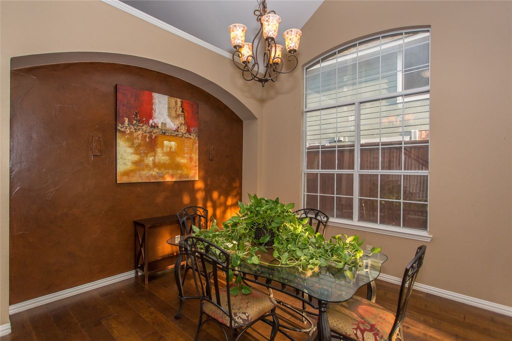 5704 Windmere Lane, Haltom City, TX 76137 — photo 4