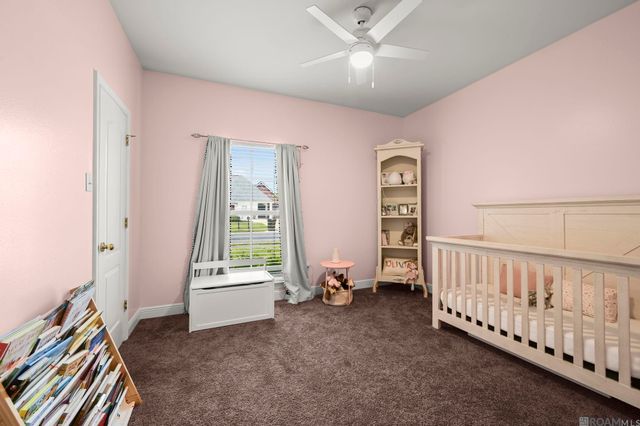 19036 Vignes Lake Ave, Baton Rouge, LA 70817