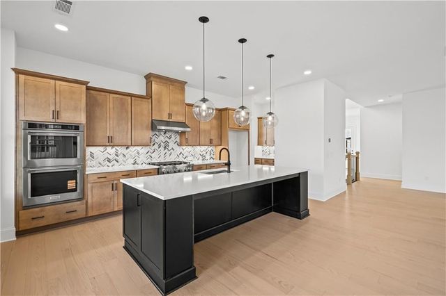 1055 Winding Branch Drive, Canton, GA 30114