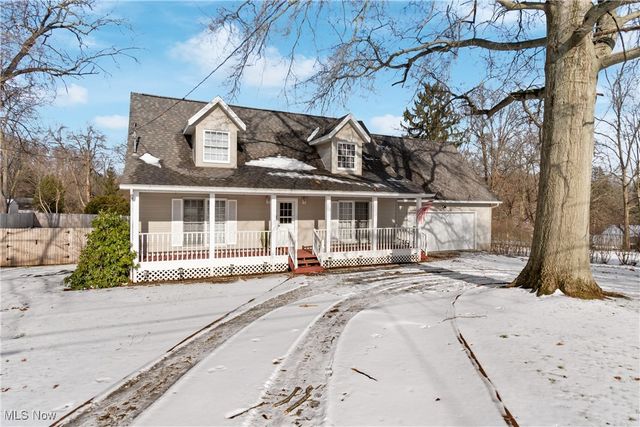 749 Fairview Avenue, Barberton, OH 44203