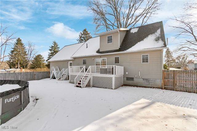 749 Fairview Avenue, Barberton, OH 44203