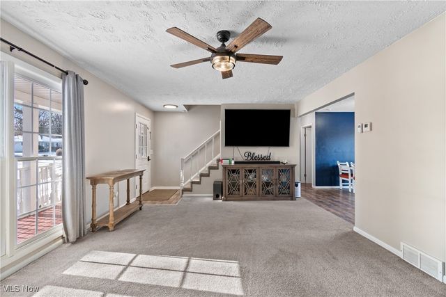 749 Fairview Avenue, Barberton, OH 44203