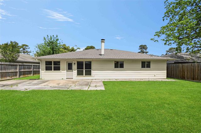 5522 Bridgegate Drive, Spring, TX 77373