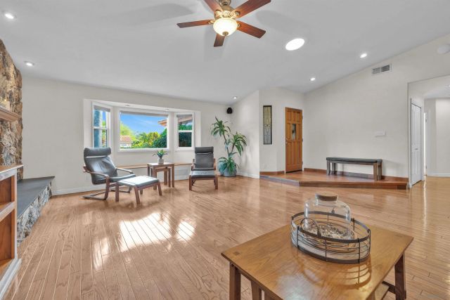 23540 Oriente Way, Ramona, CA 92065