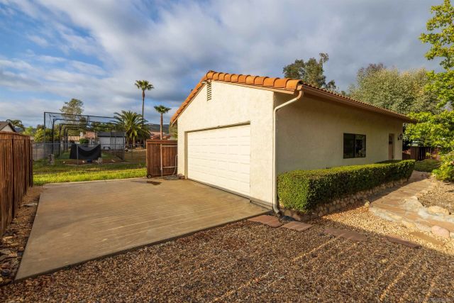 23540 Oriente Way, Ramona, CA 92065