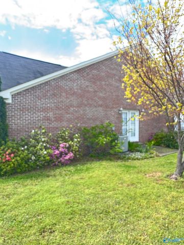 501 College Street, Hartselle, AL 35640