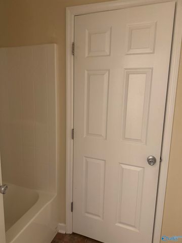 501 College Street, Hartselle, AL 35640